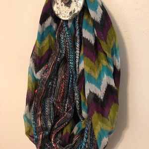 MULTICOLOR SPLIT PRINT INFINITY SCARF